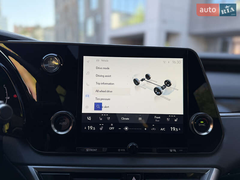 Внедорожник / Кроссовер Lexus RX 2024 в Львове