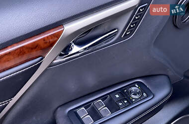 Внедорожник / Кроссовер Lexus RX 2019 в 