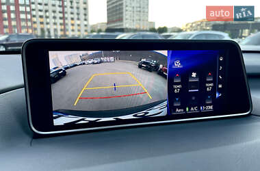 Внедорожник / Кроссовер Lexus RX 2019 в 