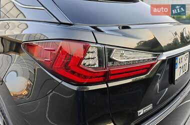 Позашляховик / Кросовер Lexus RX 2018 в Києві