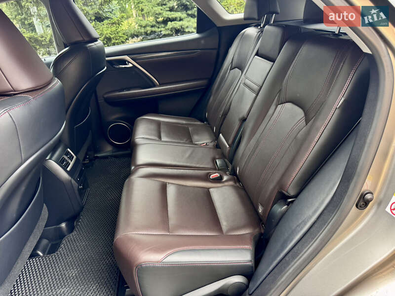 Позашляховик / Кросовер Lexus RX 2018 в Києві