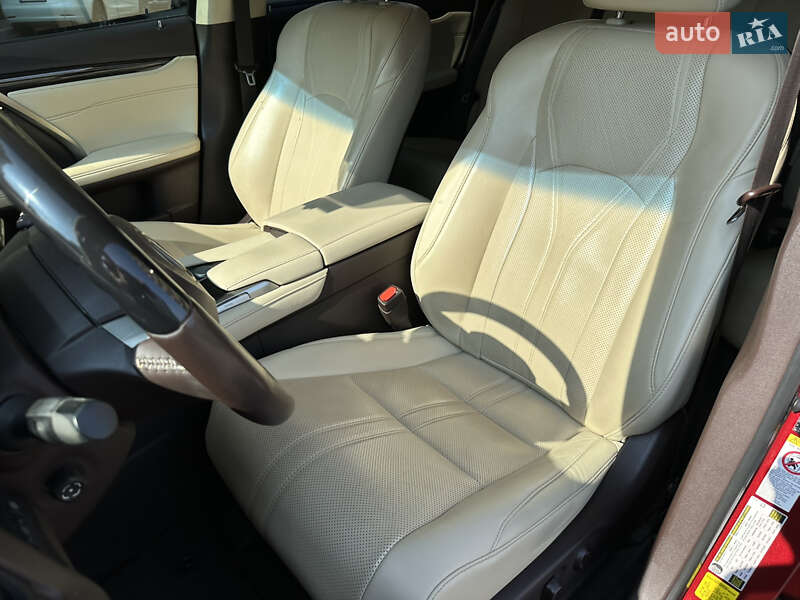 Позашляховик / Кросовер Lexus RX 2019 в Києві