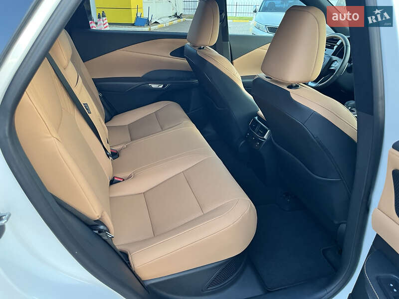 Внедорожник / Кроссовер Lexus RX 2024 в Василькове