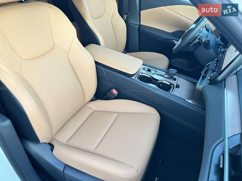 Внедорожник / Кроссовер Lexus RX 2024 в Василькове