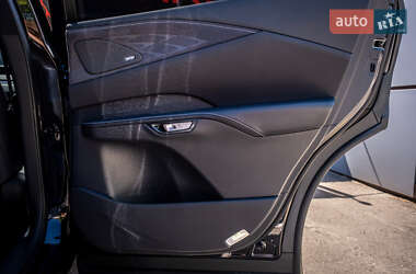 Внедорожник / Кроссовер Lexus RX 2022 в 