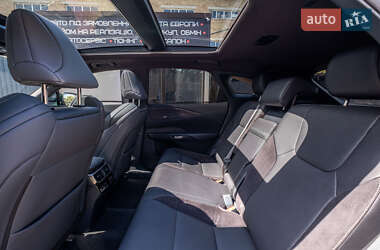 Внедорожник / Кроссовер Lexus RX 2022 в 