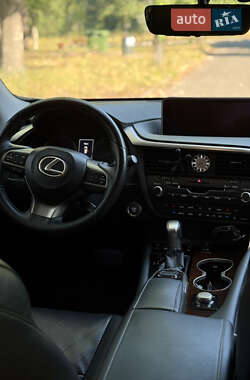 Внедорожник / Кроссовер Lexus RX 2016 в 