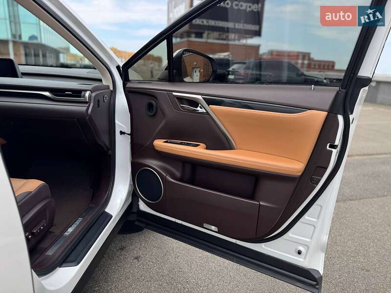 Внедорожник / Кроссовер Lexus RX 2019 в Киеве