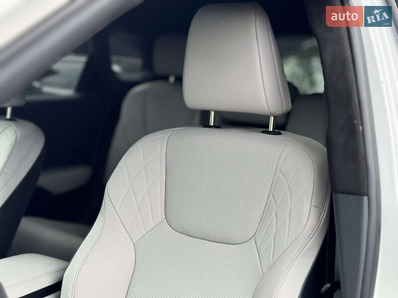 Внедорожник / Кроссовер Lexus RX 2024 в Киеве