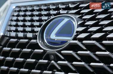 Внедорожник / Кроссовер Lexus RX 2021 в 