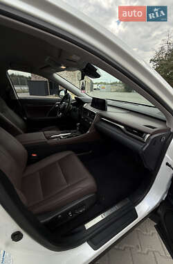 Внедорожник / Кроссовер Lexus RX 2021 в 