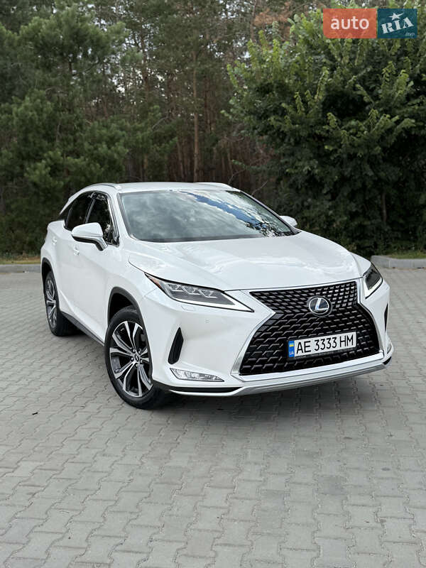 Внедорожник / Кроссовер Lexus RX 2021 в 