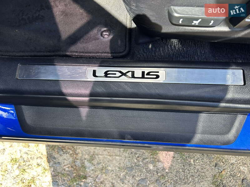 Позашляховик / Кросовер Lexus RX 2016 в Зміїві