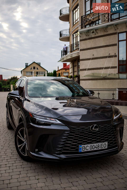 Позашляховик / Кросовер Lexus RX 2024 в Шептицькому