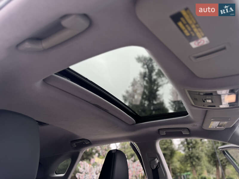 Внедорожник / Кроссовер Lexus RX 2021 в Киеве