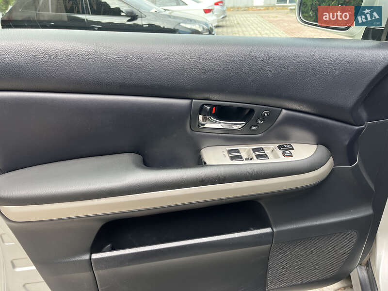 Внедорожник / Кроссовер Lexus RX 2005 в Белой Церкви