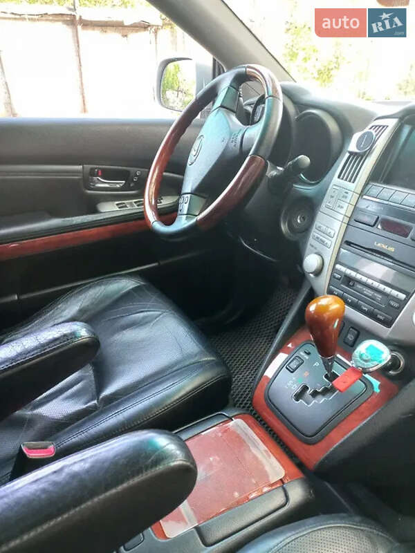 Позашляховик / Кросовер Lexus RX 2004 в Дніпрі
