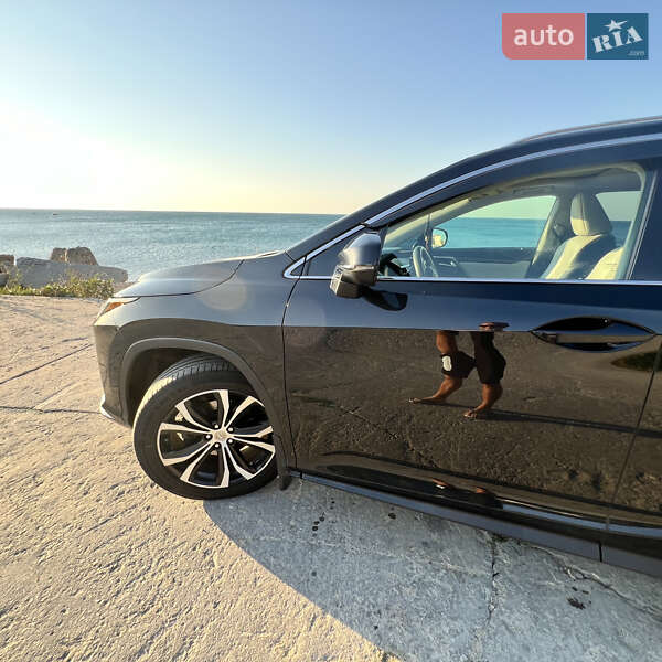 Внедорожник / Кроссовер Lexus RX 2017 в Арцизе