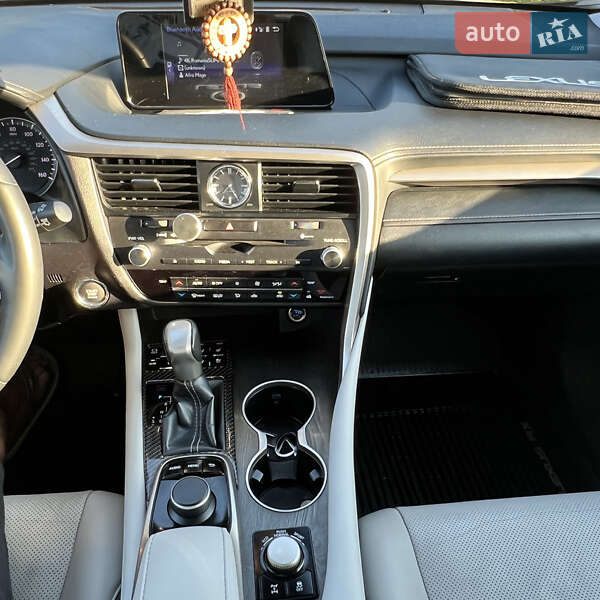 Внедорожник / Кроссовер Lexus RX 2017 в Арцизе