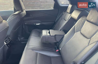 Внедорожник / Кроссовер Lexus RX 2024 в 