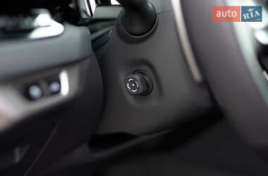 Внедорожник / Кроссовер Lexus RX 2022 в 
