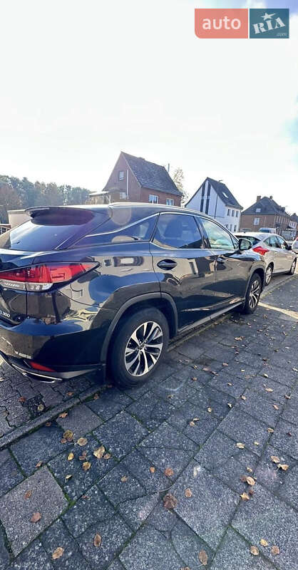 Lexus RX 2021