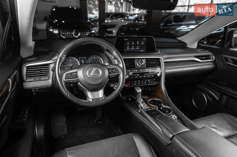 Внедорожник / Кроссовер Lexus RX 2019 в Одессе фото 12 Внедорожник / Кроссовер Lexus RX 2019 в Одессе