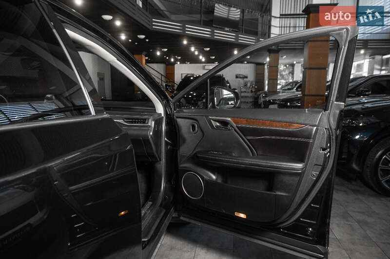 Внедорожник / Кроссовер Lexus RX 2019 в Одессе фото 25 Внедорожник / Кроссовер Lexus RX 2019 в Одессе