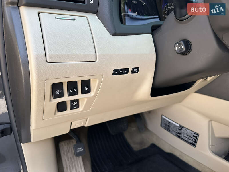 Позашляховик / Кросовер Lexus RX 2010 в Києві