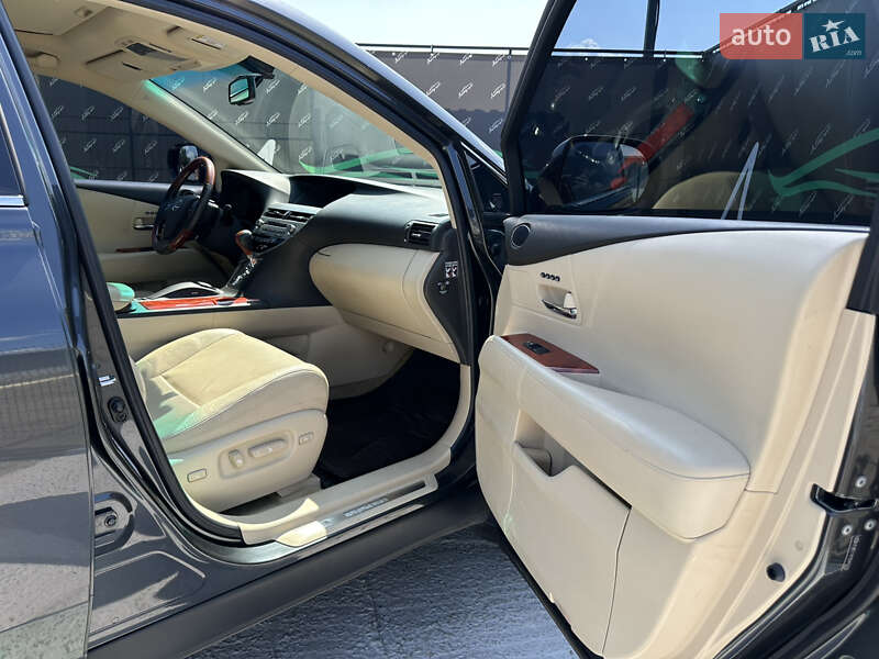 Позашляховик / Кросовер Lexus RX 2010 в Києві