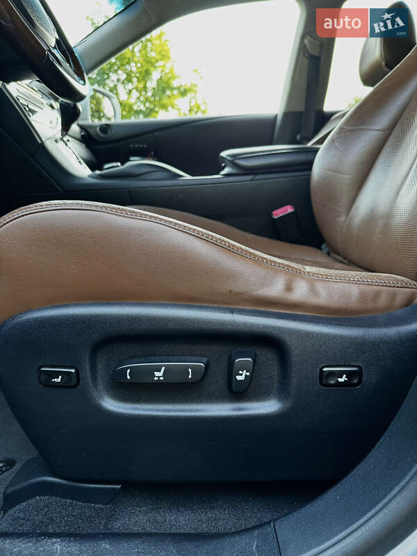 Внедорожник / Кроссовер Lexus RX 2012 в Львове