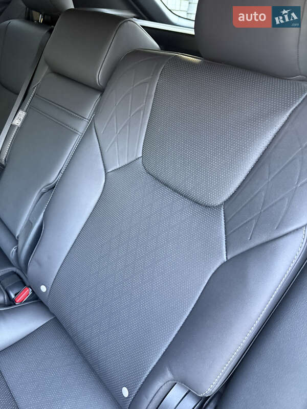 Позашляховик / Кросовер Lexus RX 2023 в Дніпрі фото 27 Позашляховик / Кросовер Lexus RX 2023 в Дніпрі