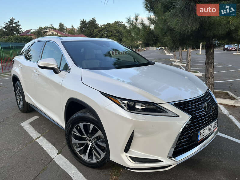 Lexus RX 2020