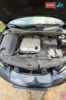 Внедорожник / Кроссовер Lexus RX 2003 в 