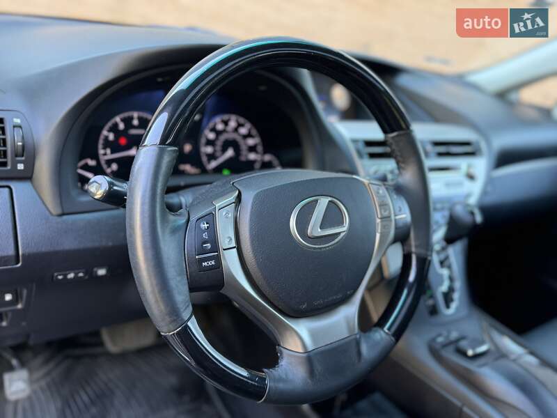 Внедорожник / Кроссовер Lexus RX 2015 в Одессе