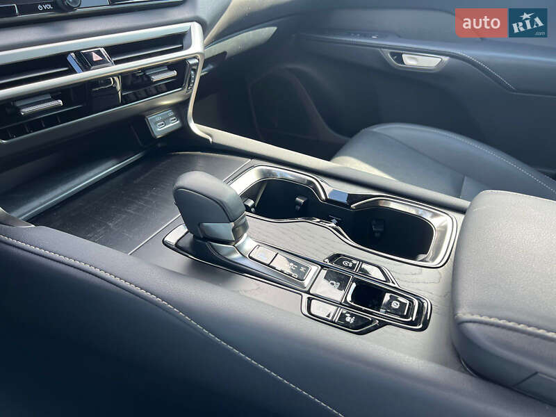 Позашляховик / Кросовер Lexus RX 2023 в Дніпрі фото 38 Позашляховик / Кросовер Lexus RX 2023 в Дніпрі