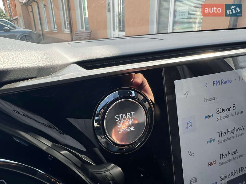 Позашляховик / Кросовер Lexus RX 2023 в Дніпрі фото 39 Позашляховик / Кросовер Lexus RX 2023 в Дніпрі