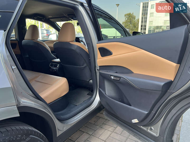 Внедорожник / Кроссовер Lexus RX 2023 в Киеве фото 40 Внедорожник / Кроссовер Lexus RX 2023 в Киеве