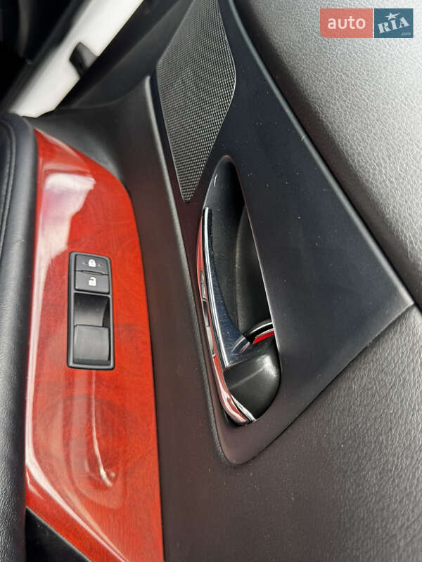 Внедорожник / Кроссовер Lexus RX 2011 в Василькове