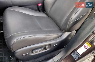 Внедорожник / Кроссовер Lexus RX 2012 в 
