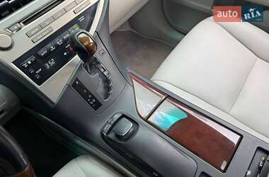 Внедорожник / Кроссовер Lexus RX 2010 в 