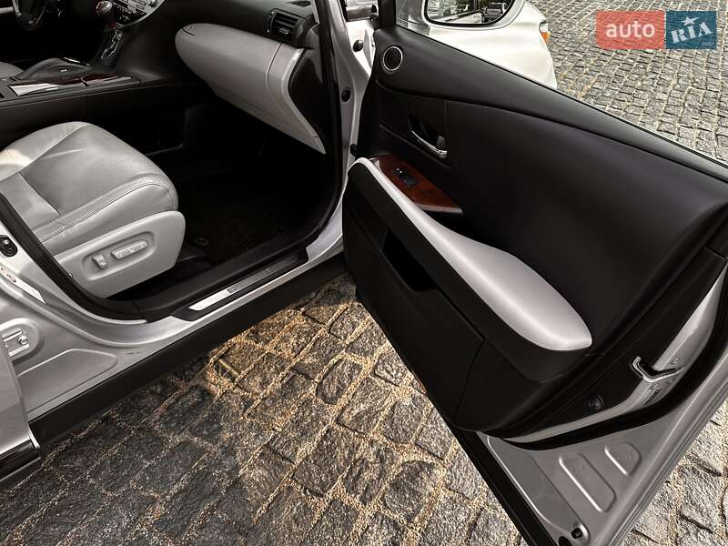 Внедорожник / Кроссовер Lexus RX 2011 в Харькове