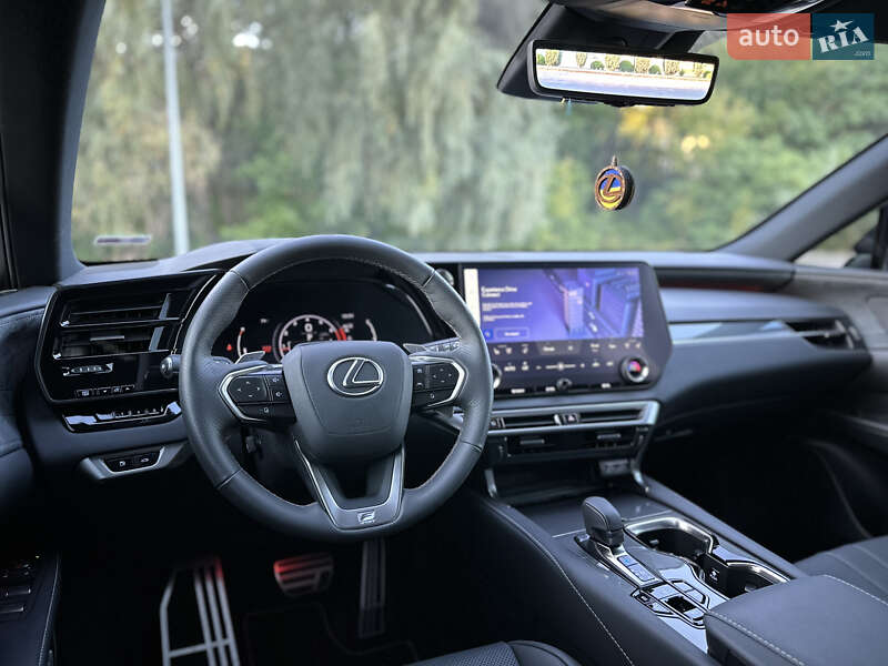 Внедорожник / Кроссовер Lexus RX 2023 в Днепре