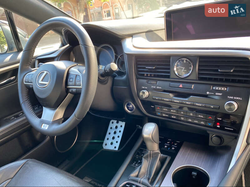 Позашляховик / Кросовер Lexus RX 2018 в Києві фото 8 Позашляховик / Кросовер Lexus RX 2018 в Києві