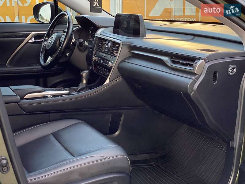 Внедорожник / Кроссовер Lexus RX 2022 в Днепре