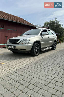 Внедорожник / Кроссовер Lexus RX 2001 в 