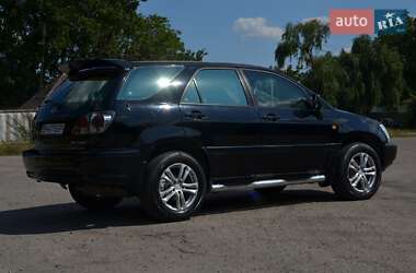 Внедорожник / Кроссовер Lexus RX 2000 в 
