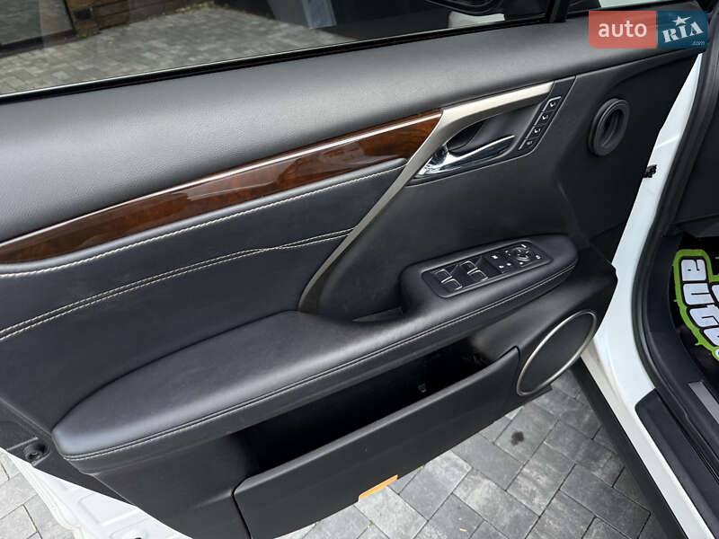 Внедорожник / Кроссовер Lexus RX 2016 в Киеве