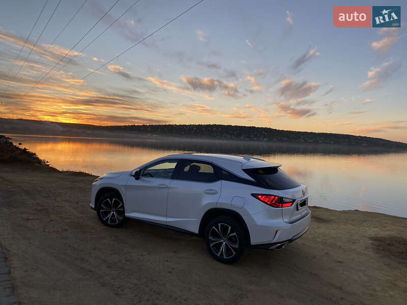 Lexus RX 2018