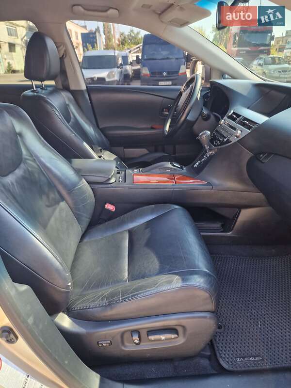 Внедорожник / Кроссовер Lexus RX 2010 в Киеве